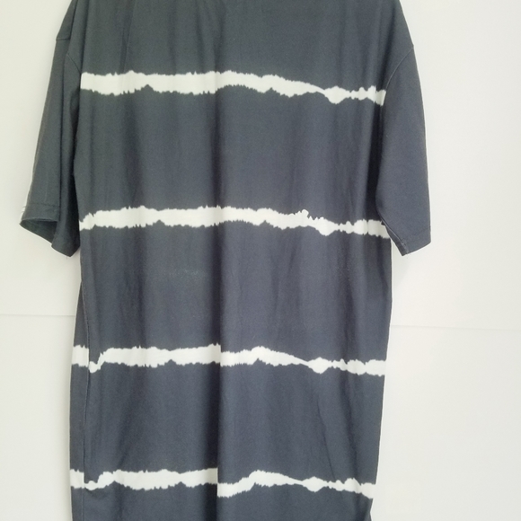 Solar lunar grey shirt size small - Picture 3 of 4